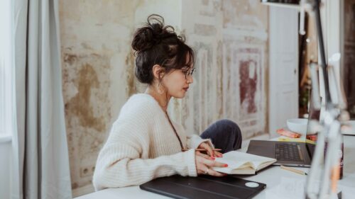 Novelli: miten saavutat paljon vähillä sanoilla