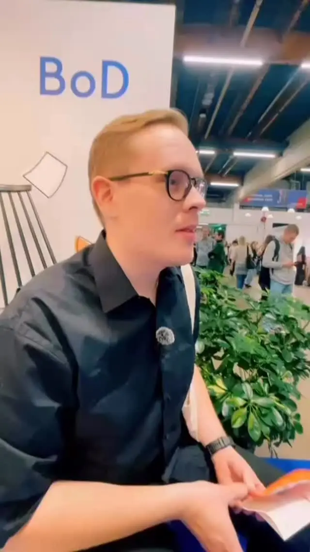 Instagram post 18062243480155298