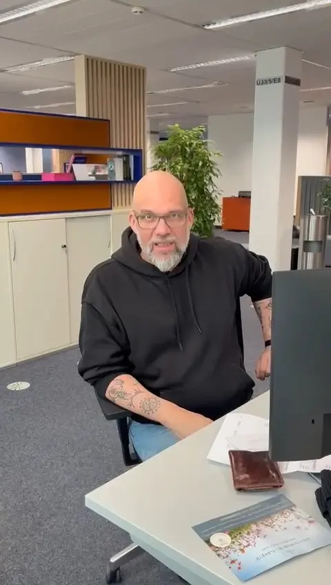 Hyvää ystävänpäivää ❤ Meidän ihanat kansainväliset kollegat toivottavat hyvää ystävänpäivää ❤