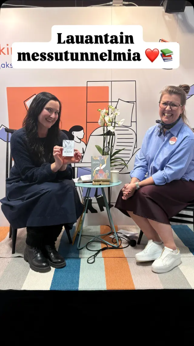 Pieniä otteita lauantain messupäivästä. ❤️📚 Oli mahtavaa tavata meidän kirjailijoita, ja suuri kiitos meidän ihanille haastateltaville! 😍 #bodsuomi #teekirjastasitotta #helsinginkirjamessut #bod