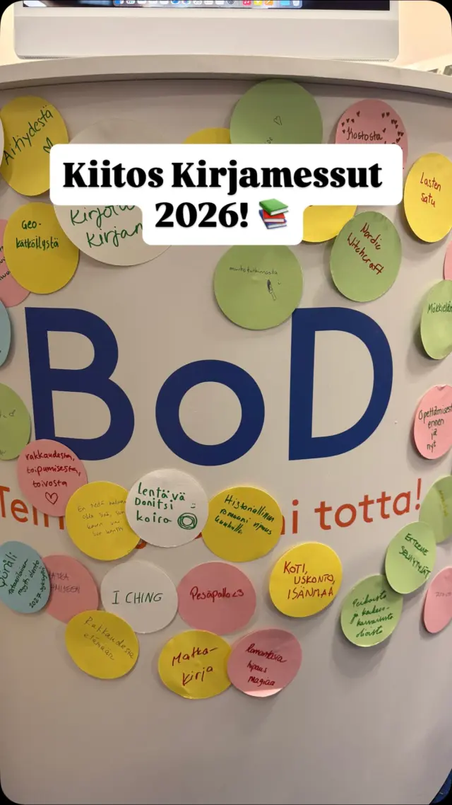 KIITOS kaikille ihanille messukävijöille! Oli mahtavaa tavata kirjailijoitamme, sekä kaikkia jotka kävivät messupisteellämme. 📚💪 Tänä vuokka rikottiin taas ennätyksiä, sillä messuilla vieraili yli 112 000 kävijää! Kysyimme messuilijoilta mistä he kirjoittaisivat kirjan, ja ehdotukset olivat mahtavia. 🩵 Ensi vuoteen! 📚#bodsuomi #helsinginkirjamessut